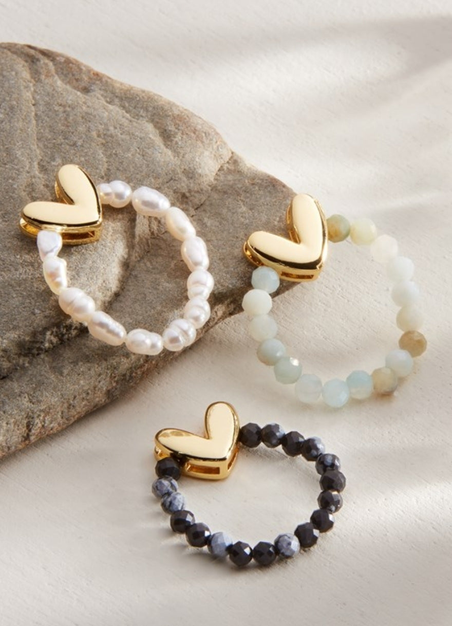 Love On Ring