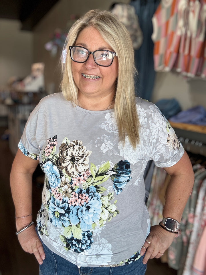 BOMBOM Floral Round Neck Short Sleeve T-Shirt