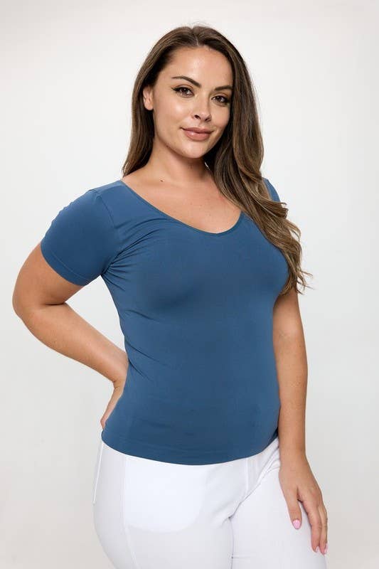 Seamless Reversible V-Neck Short Sleeve Top