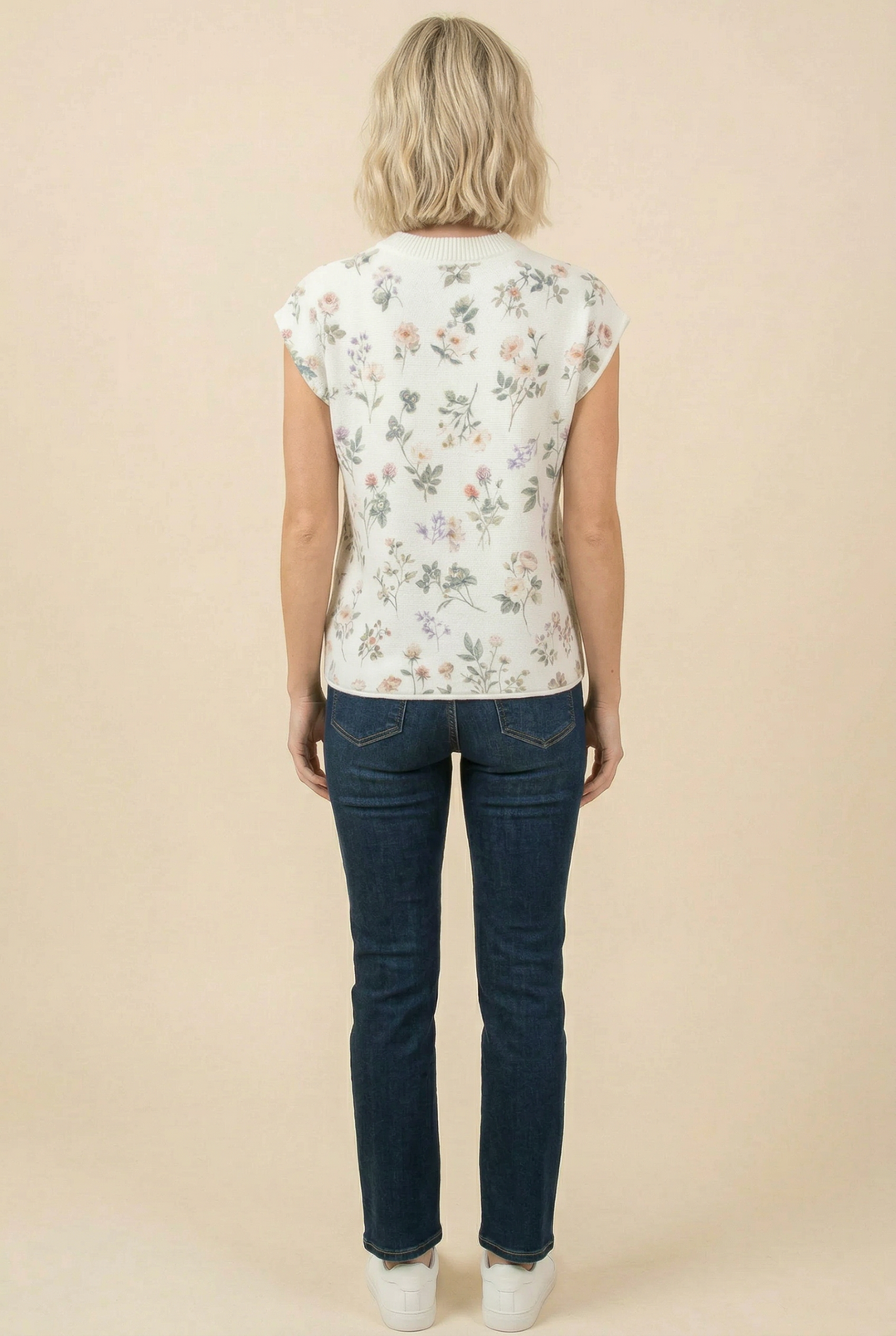 TA2497 Floral Textured Sleeveless Knit Top