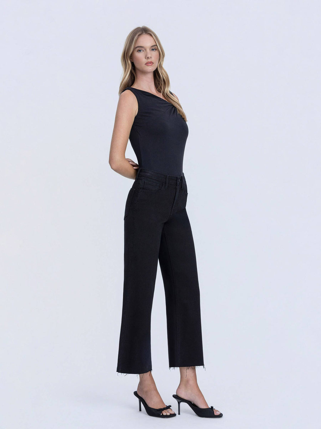 HIGH RISE RAW HEM CROP JET BLACK WIDE LEG JEANS LV1220BK