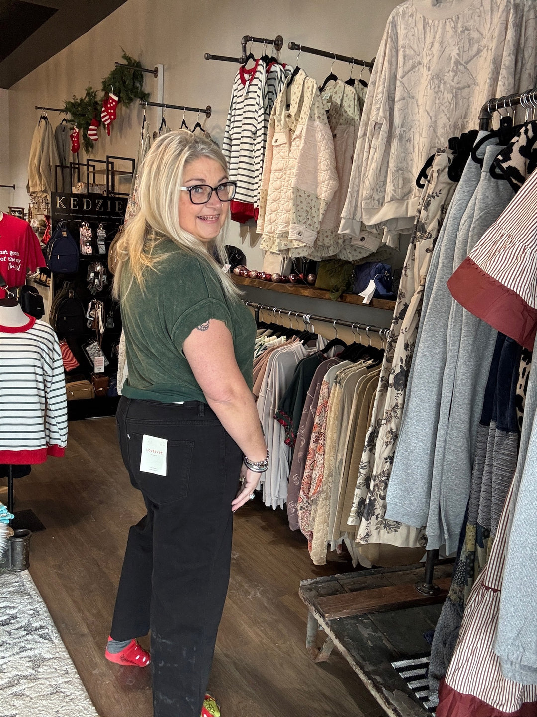 Lovervet Black Crop Wide Leg Raw Hem Jeans