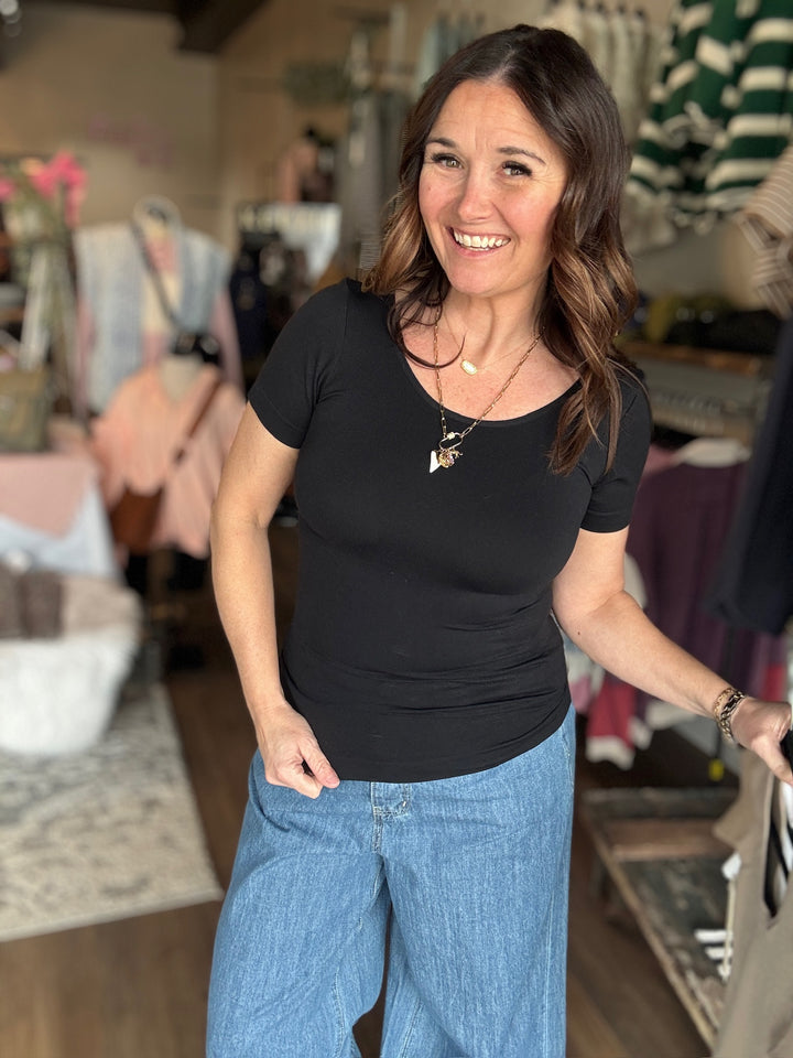 Seamless Reversible Short Sleeve Top