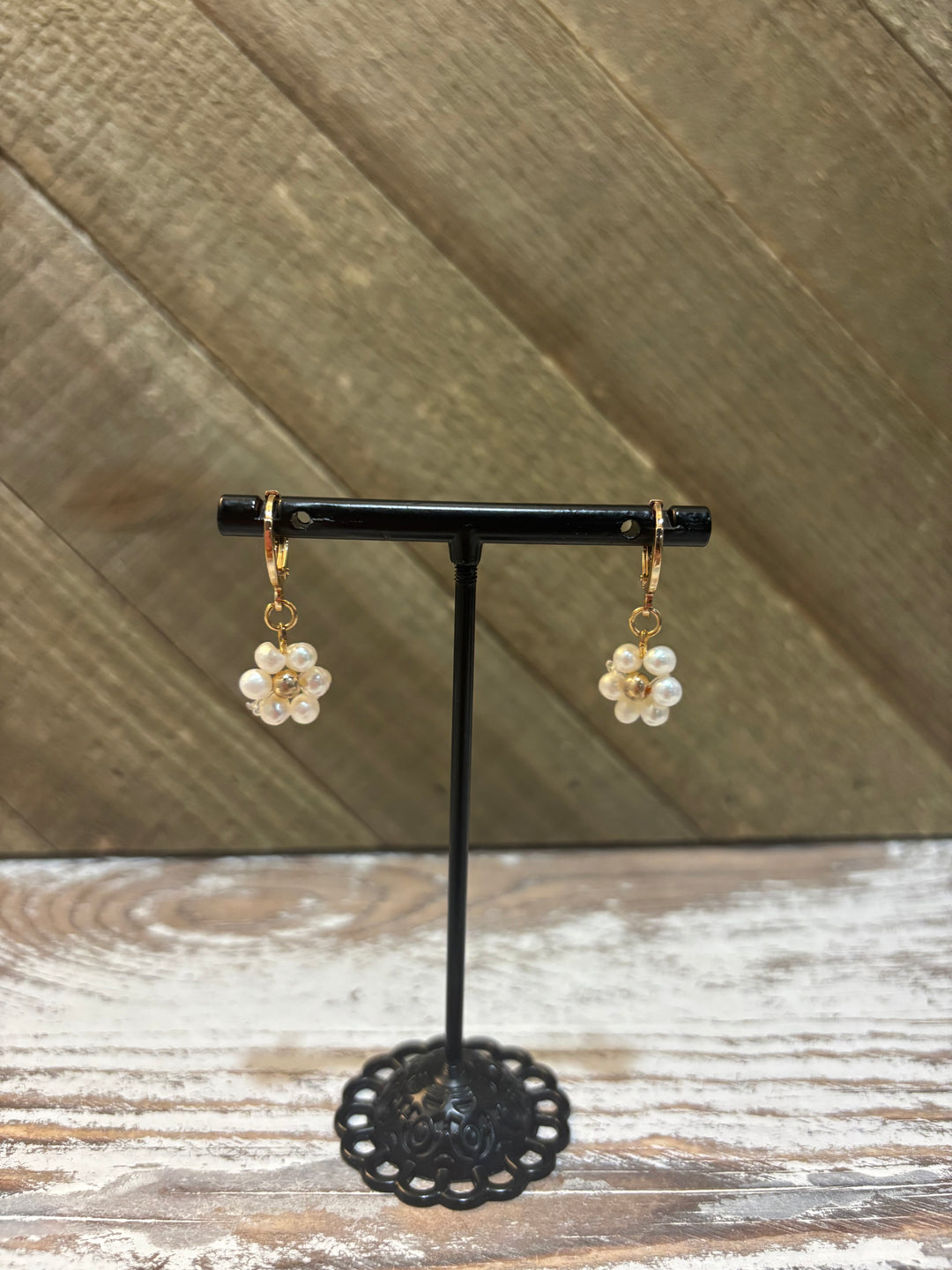 Pearl Flower Hoop Earrings