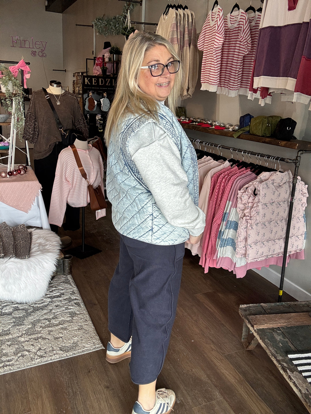 Navy Barrel Fit Sweatpants