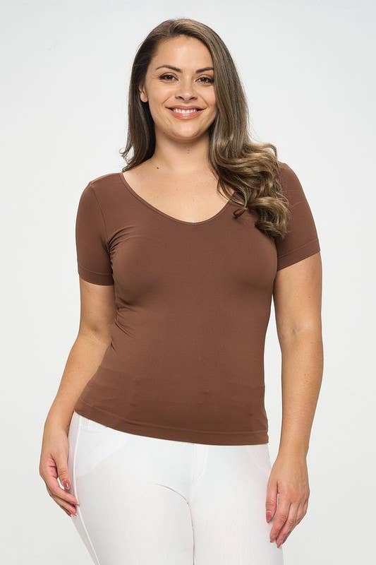 Seamless Reversible V-Neck Short Sleeve Top