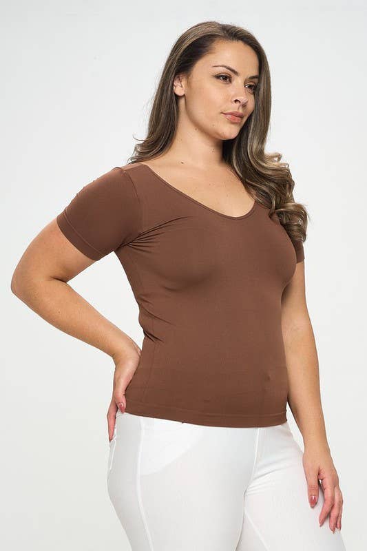 Seamless Reversible V-Neck Short Sleeve Top