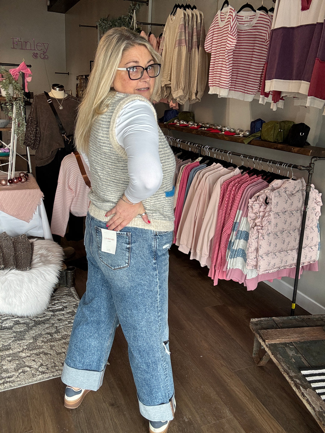 Lovervet High Rise Cuffed Baggy Wide Jeans