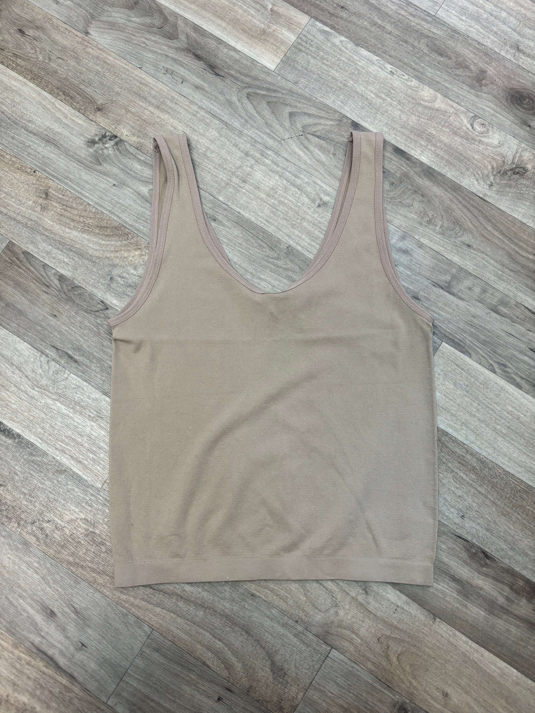 Seamless Hip Length Reversible Tank