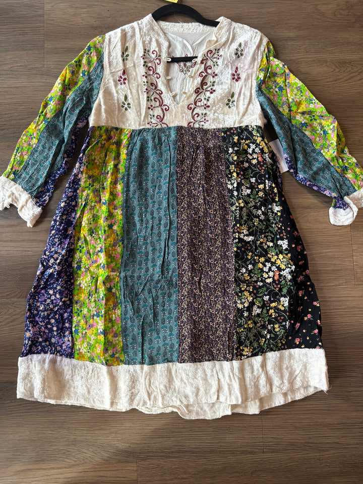 Young Thread Mystery Box Item