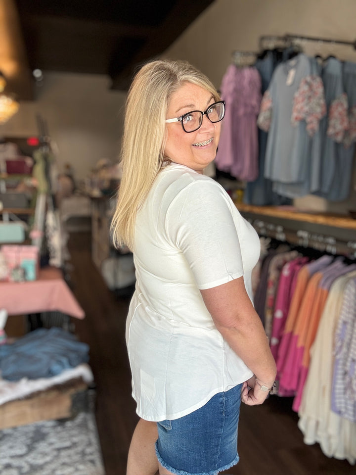 Short Sleeve Rounded Hem Tee