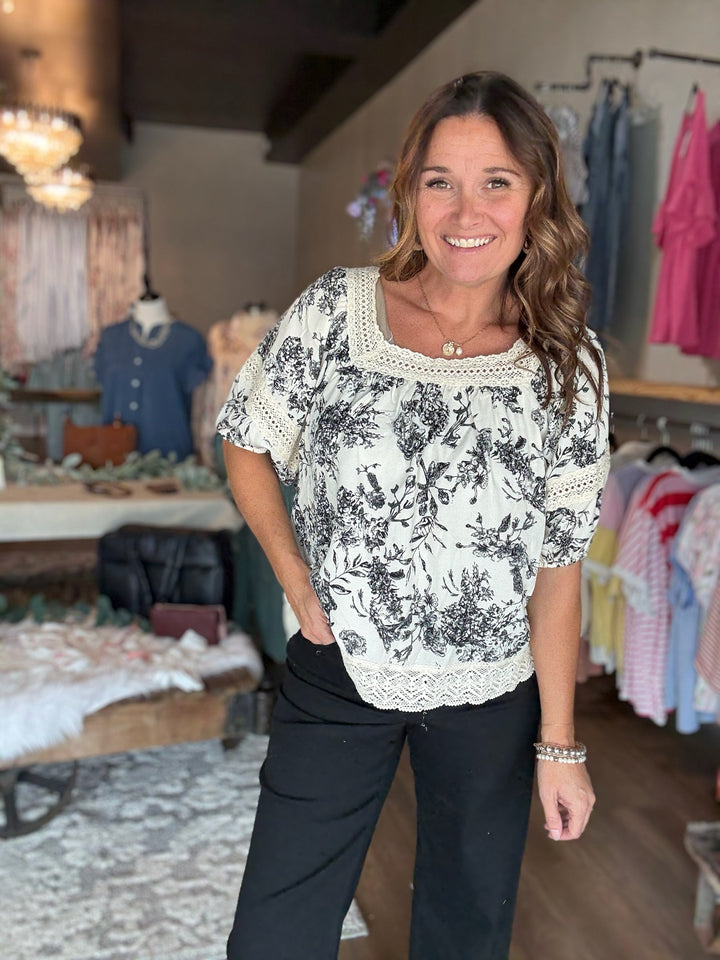 Floral Square Neck Puff Sleeve Blouse
