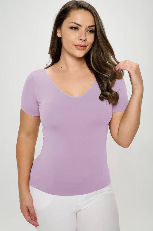 Seamless Reversible V-Neck Short Sleeve Top