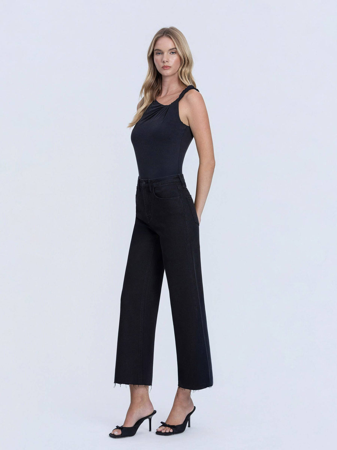 HIGH RISE RAW HEM CROP JET BLACK WIDE LEG JEANS LV1220BK