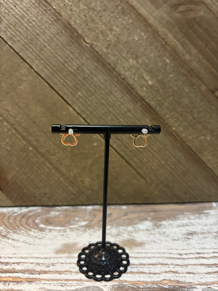 Pearl Paw Gold Stud Earring