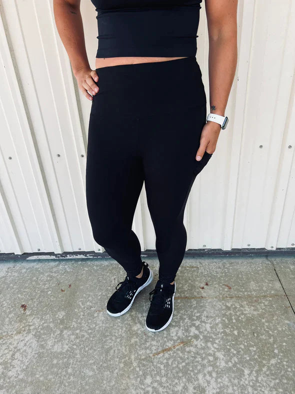 Anchored Arrows Leggings - Leopard Side Black Full Length