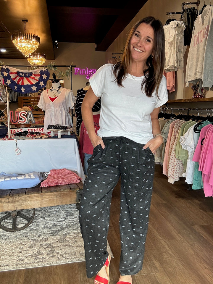 Black Ribbon Print Casual Pants