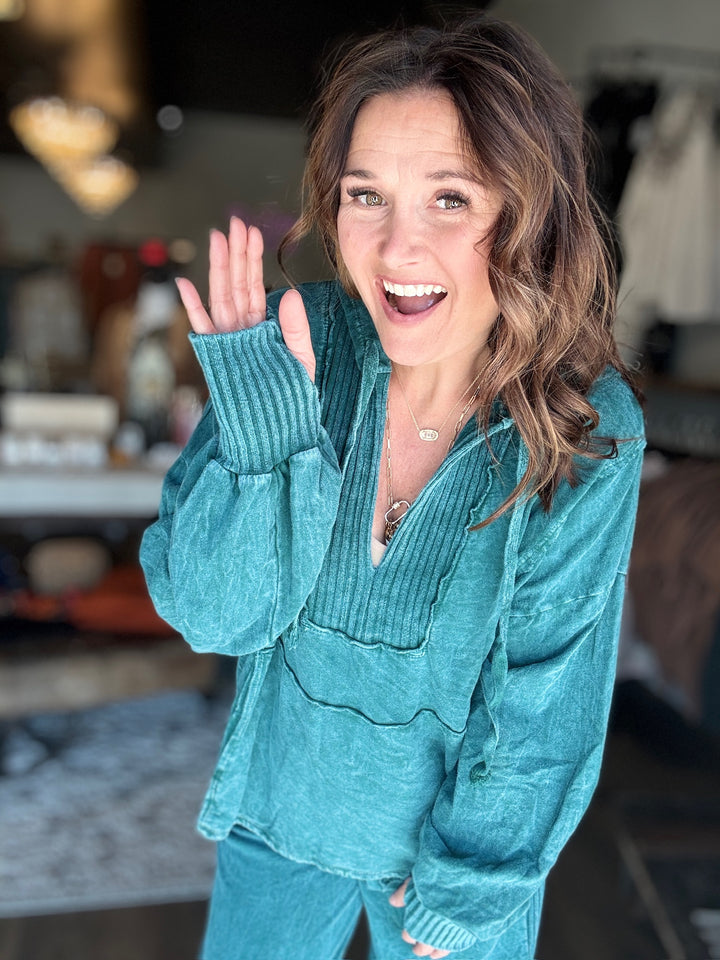 Green Mineral Wash Sweatshirt