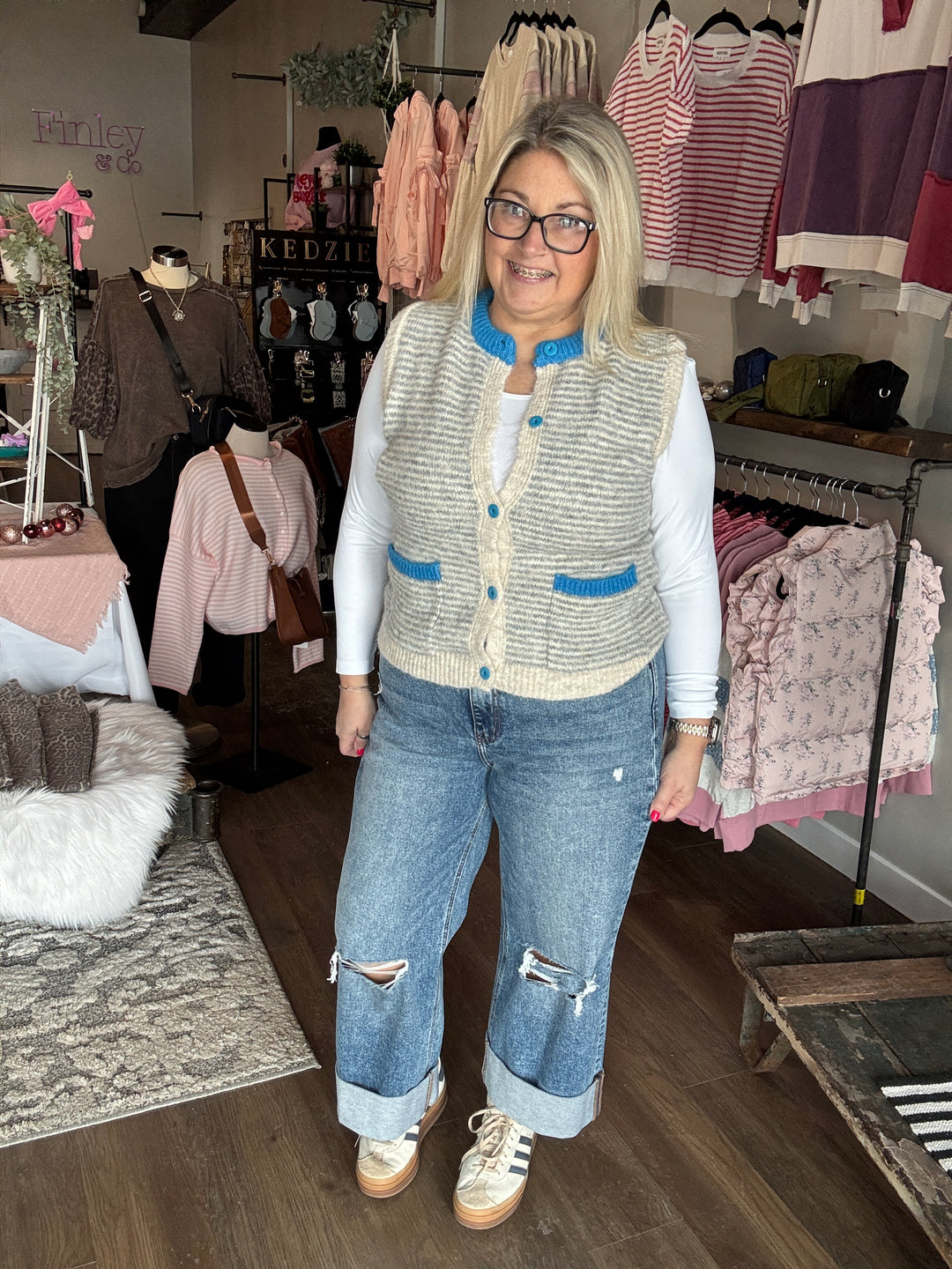 Lovervet High Rise Cuffed Baggy Wide Jeans