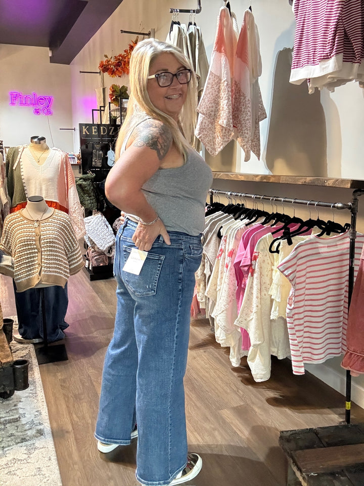 Lovervet High Rise Ankle Wide Jeans