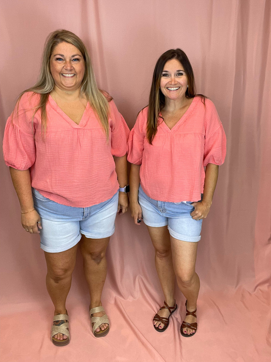 Double Gauze Gathered V Neck Top
