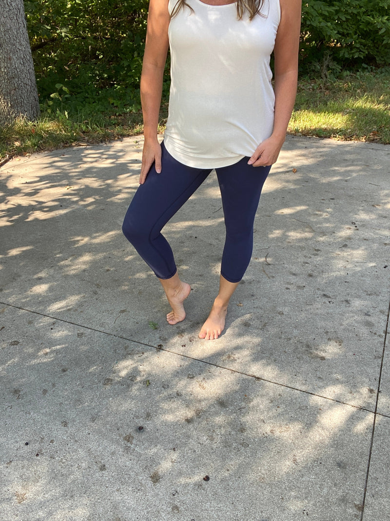 Navy Capri Legging   NO POCKETS