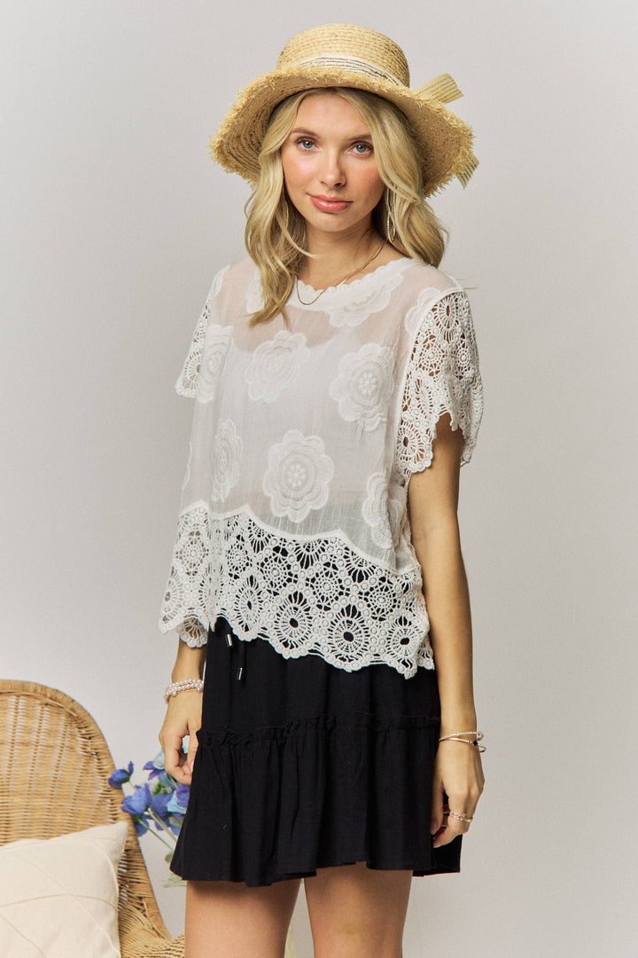 LACE SLEEVE COTTON TOP- LET4268
