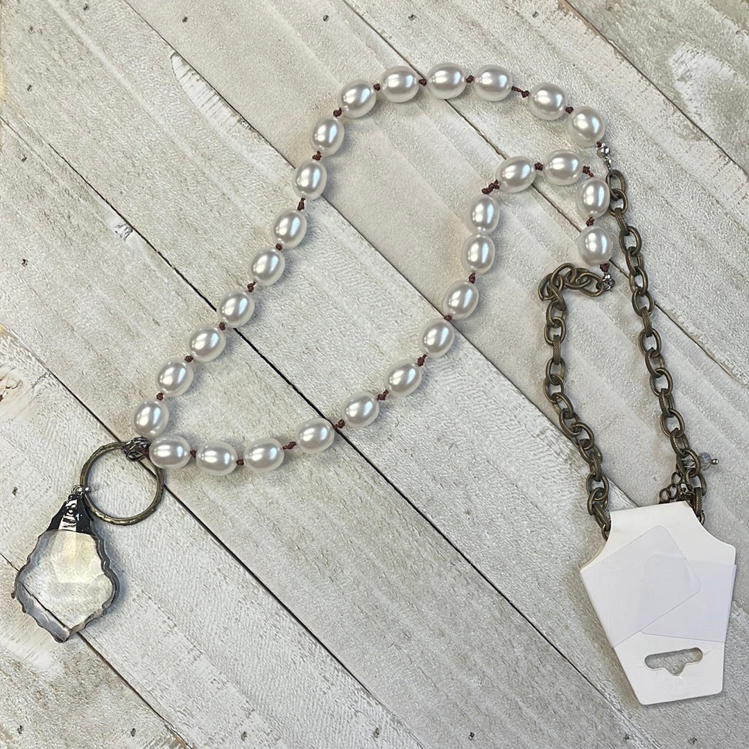 Pearl and Chandelier Pendant Necklace